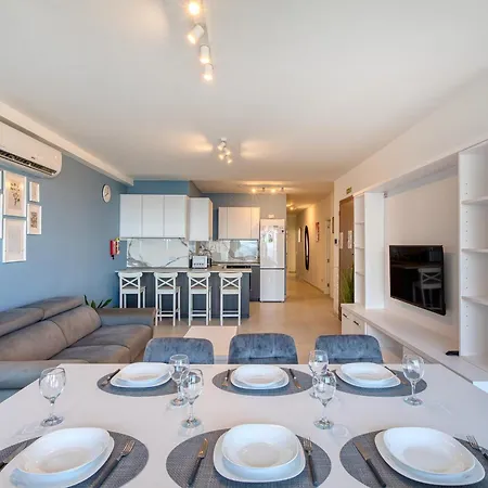 Modern Qawra With Sea View *